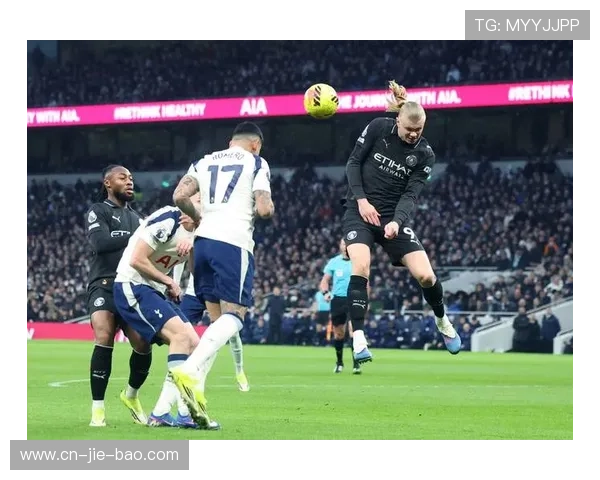 社区足球日：英超俱乐部开放训练课邀球迷